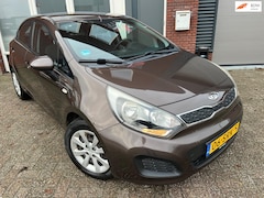 Kia Rio - 1.2 CVVT Comfort Pack / Airco / 5DRS / NAP