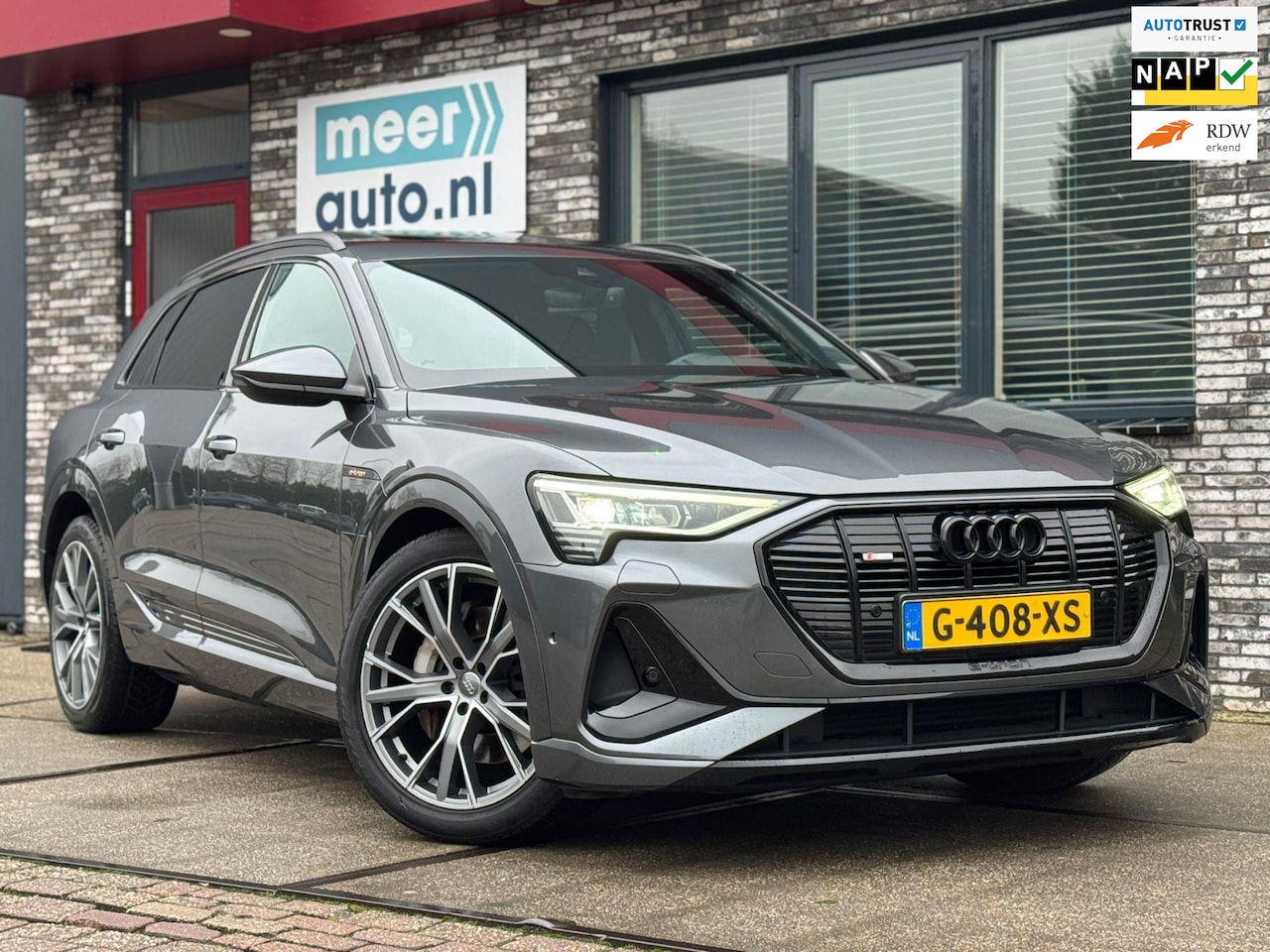 Audi e-tron - 50 quattro Launch Edition Black S-LINE l PANO l ACC l CARPLAY l ORG.NL l DEALER ONDERHOUDE - AutoWereld.nl