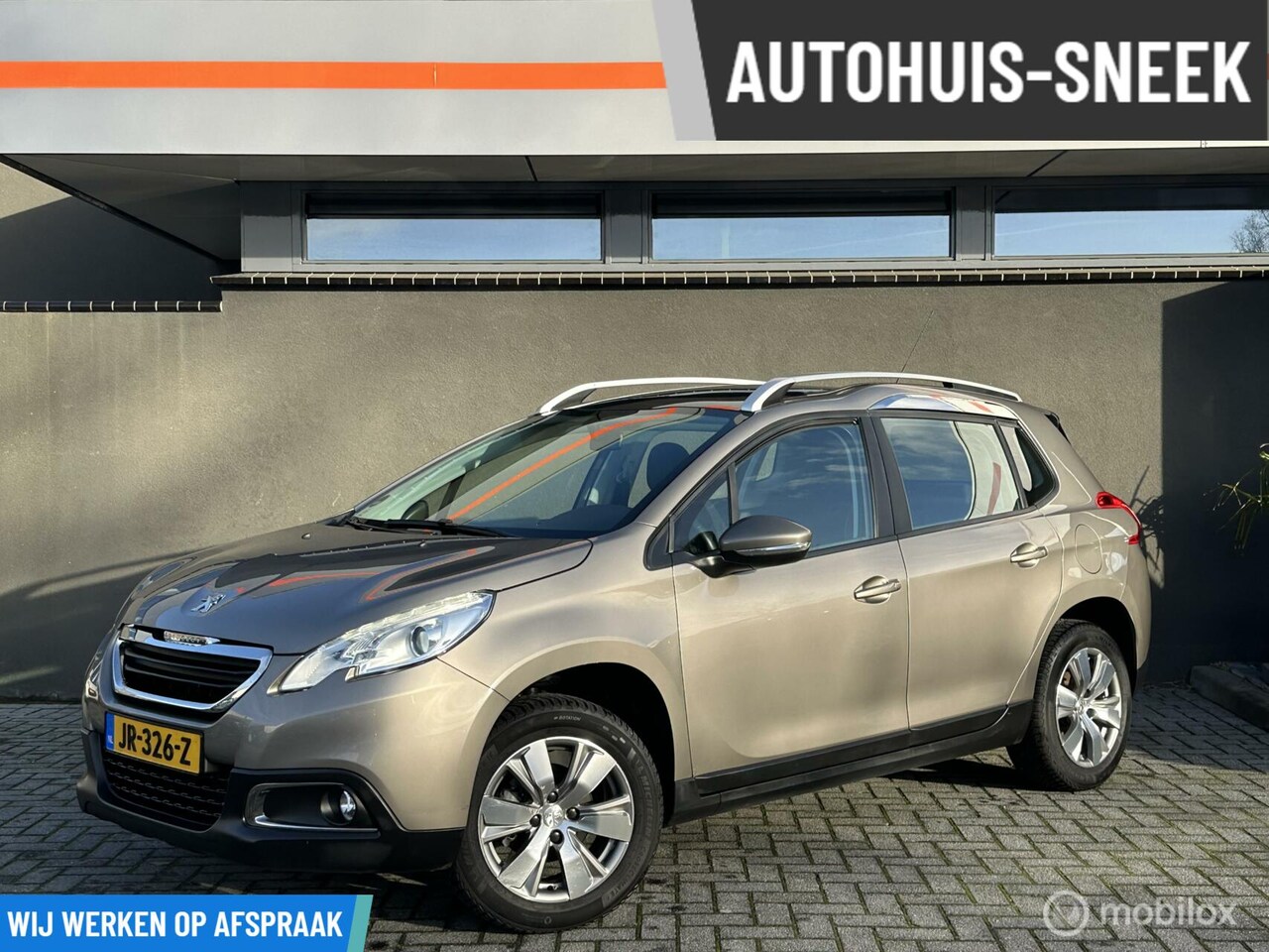 Peugeot 2008 - 1.2 PureTech Style / 1 jaar garantie / Top ond. - AutoWereld.nl