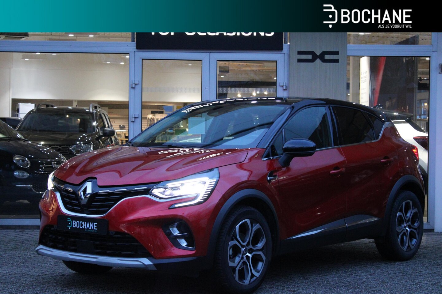 Renault Captur - 1.3 TCe 130 EDC Intens Navigatie | Parkeersensoren | Camera | Climate control - AutoWereld.nl