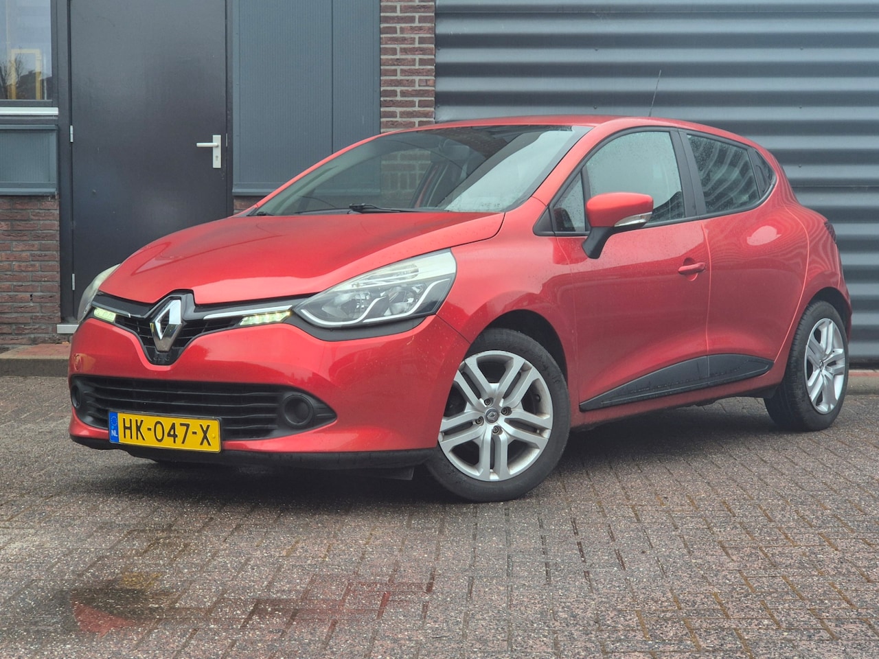 Renault Clio - 0.9 TCe Expression 0.9 TCe Expression - AutoWereld.nl