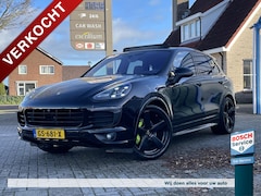 Porsche Cayenne - 3.0 S E-Hybrid V6 416PK Full Option / Pano / Org NL / Burmester / Memory / Camera / Soft C