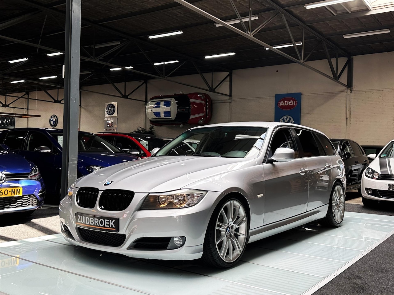 BMW 3-serie Touring - 318i LCI Clima Airco Stuurbed. Bleutooth YOUNGTIMER - AutoWereld.nl