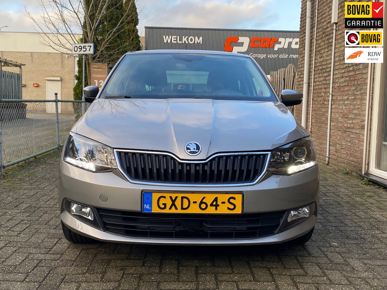 Skoda Fabia - 1.0 TSI Drive 1.0 TSI Drive - AutoWereld.nl