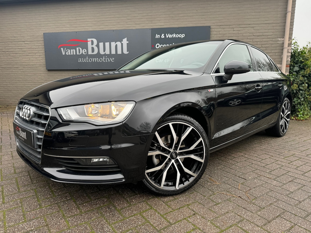 Audi A3 Limousine - 1.4 TFSI - AutoWereld.nl