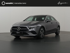 Mercedes-Benz A-klasse - 180 Limousine Star Edition 180 Star Edition AMG Line