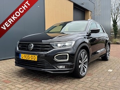 Volkswagen T-Roc - 1.5 TSI 150pk 7-DSG Sport R-Line | NL Auto | Trekhaak | Adaptive Cruise | Carplay |