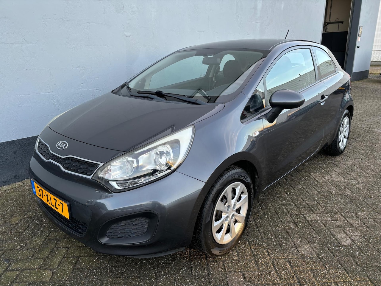 Kia Rio - 1.2 CVVT Comfort Pack - Airco - AutoWereld.nl