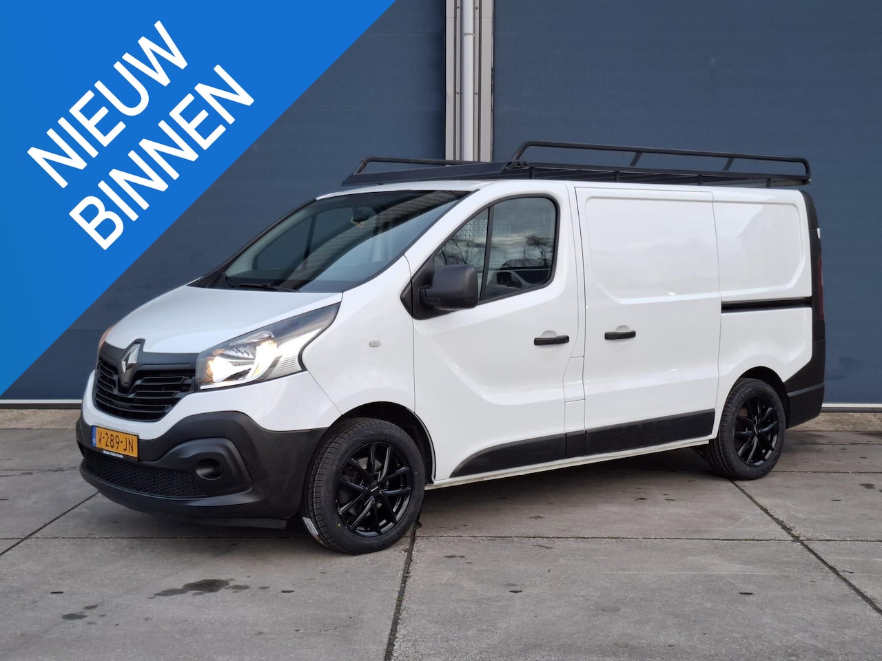 Renault Trafic - 1.6 dCi T29 L1H1 Comfort Energy DUBBELE SCHUIFDEUR / AIRCO / CRUISE CONTROLE / NAVI / IMPE - AutoWereld.nl