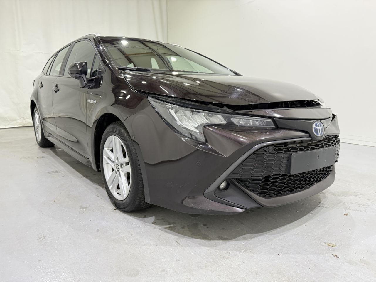 Toyota Corolla Touring Sports - 1.8 VVT-i Hybrid - AutoWereld.nl