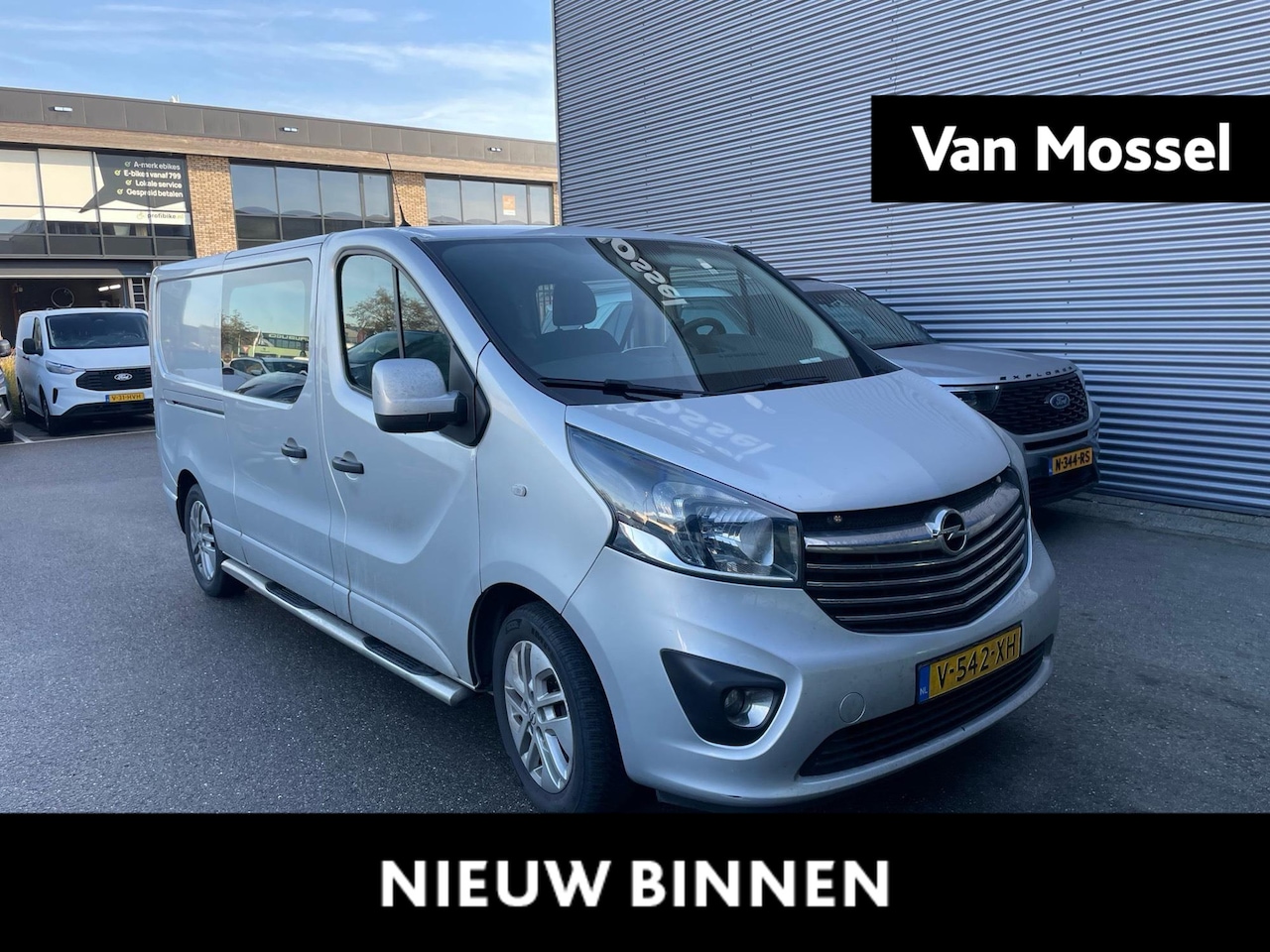 Opel Vivaro - 1.6 CDTI L2H1 DC Edition EcoFlex 1.6 CDTI L2H1 DC Edition EcoFlex - AutoWereld.nl