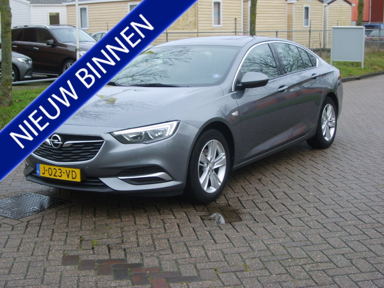 Opel Insignia Grand Sport - 1.5 Turbo Business Executive 1.5 Turbo Business Executive - AutoWereld.nl