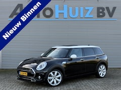 MINI Clubman - 2.0 Cooper S Chili LED Panoramadak Harman-Kardon Leder Achteruitrijcamera Stoelverwarming