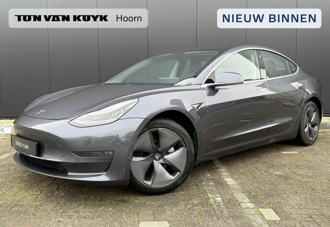 Tesla Model 3 - Long Range RWD Long Range AWD 75 kWh Trekhaak / Leer / Panorama dak / 500 km range - AutoWereld.nl