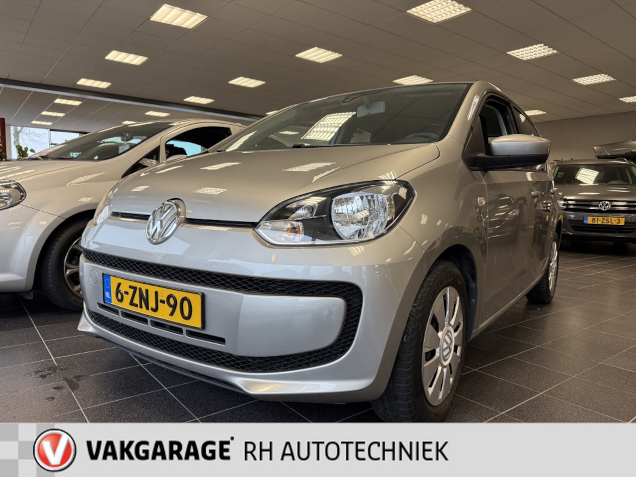 Volkswagen Up! - 1.0 move up! BlueM. - AutoWereld.nl