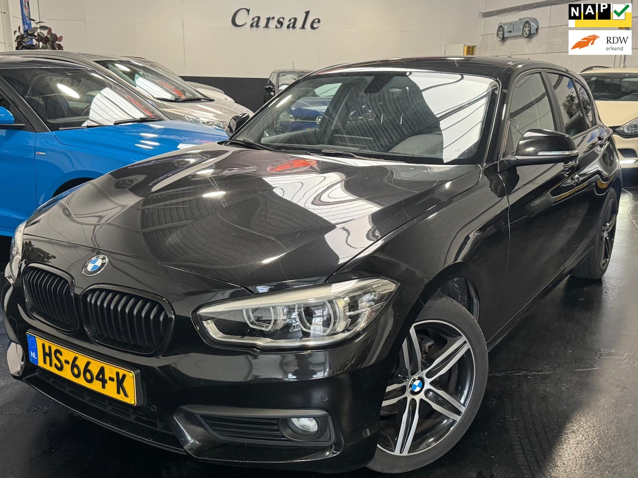 BMW 1-serie - 116d Corporate 5 Deurs automaat nap - AutoWereld.nl