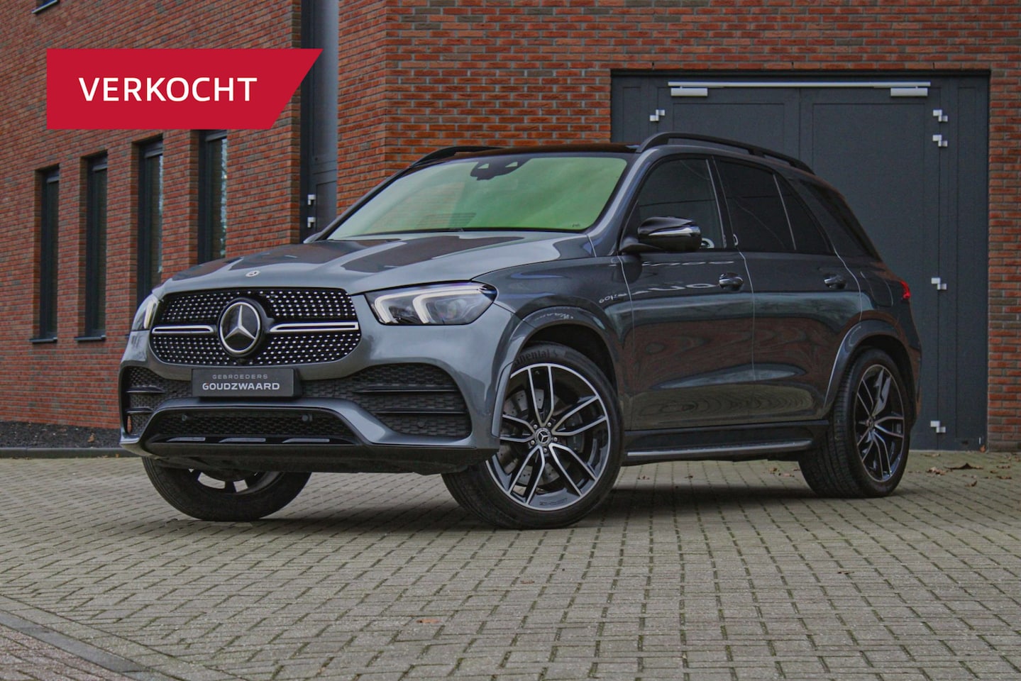 Mercedes-Benz GLE-Klasse - 350 e 4MATIC Premium Plus AMG | Pano | Burmester | Trekhaak | Massage - AutoWereld.nl