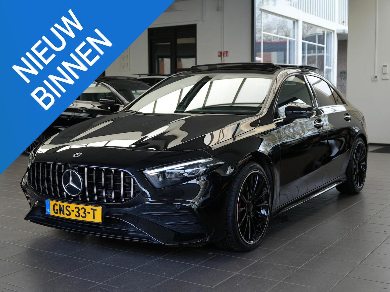 Mercedes-Benz A-klasse - 250 4MATIC AMG | FACELIFT | PANO | SFEER | HUD | MEMORY - AutoWereld.nl