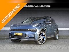 Lynk & Co 01 - 1.5 / PHEV / Panoramadak / Stoelverwarming / 360-Camera / 1200 KM