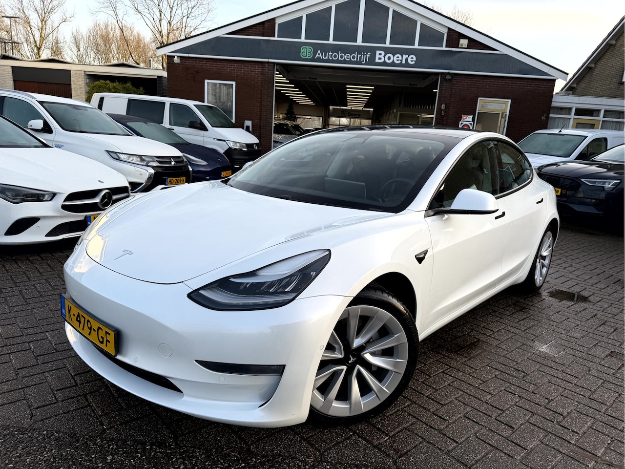 Tesla Model 3 - Long Range RWD Long Range AWD Facelift, Trekhaak, Camera, Pano-dak - AutoWereld.nl