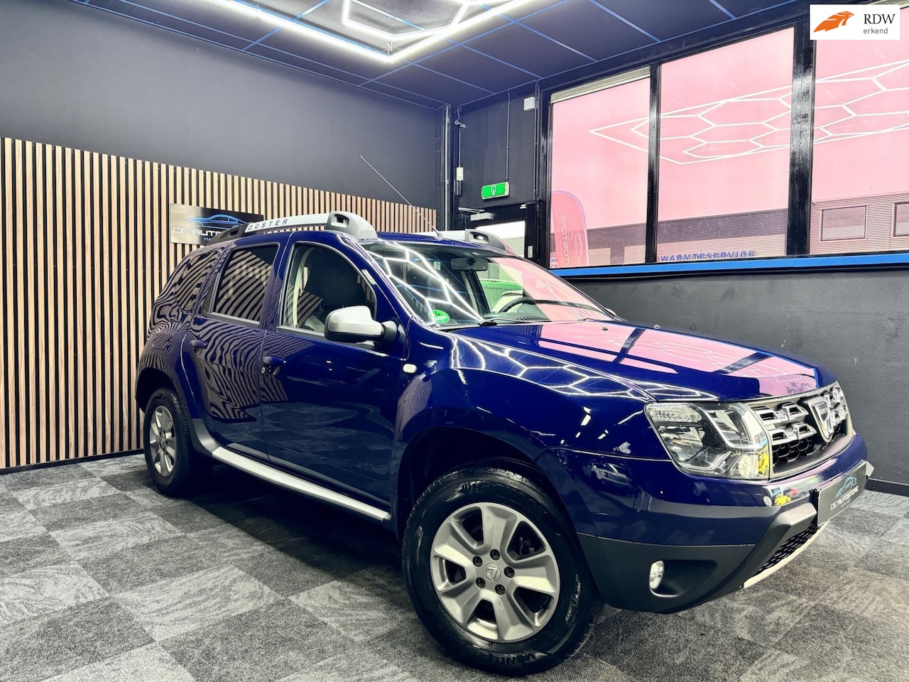 Dacia Duster - 1.2 Tce 4x2 Prestige 1ste Eig Navi Cruise Pdc Trekhaak - AutoWereld.nl