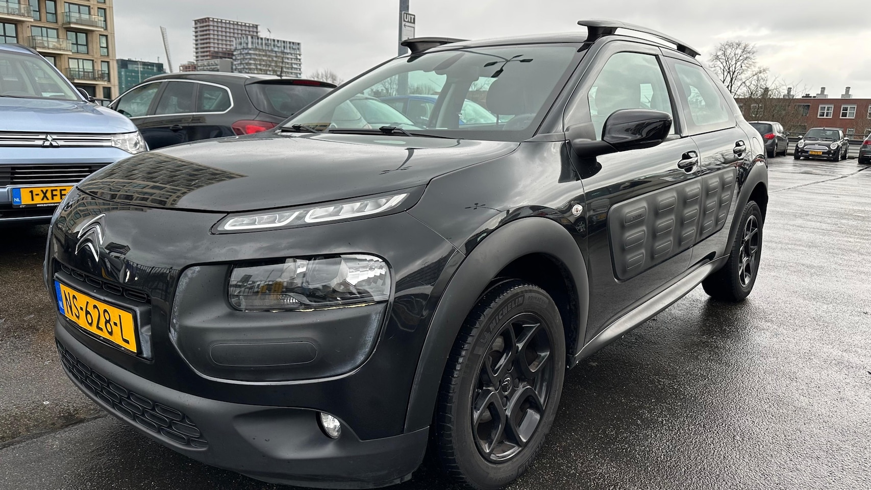 Citroën C4 Cactus - 1.2 PureTech Business AUTOMAAT Airco Cruise Navi Nette Auto - AutoWereld.nl