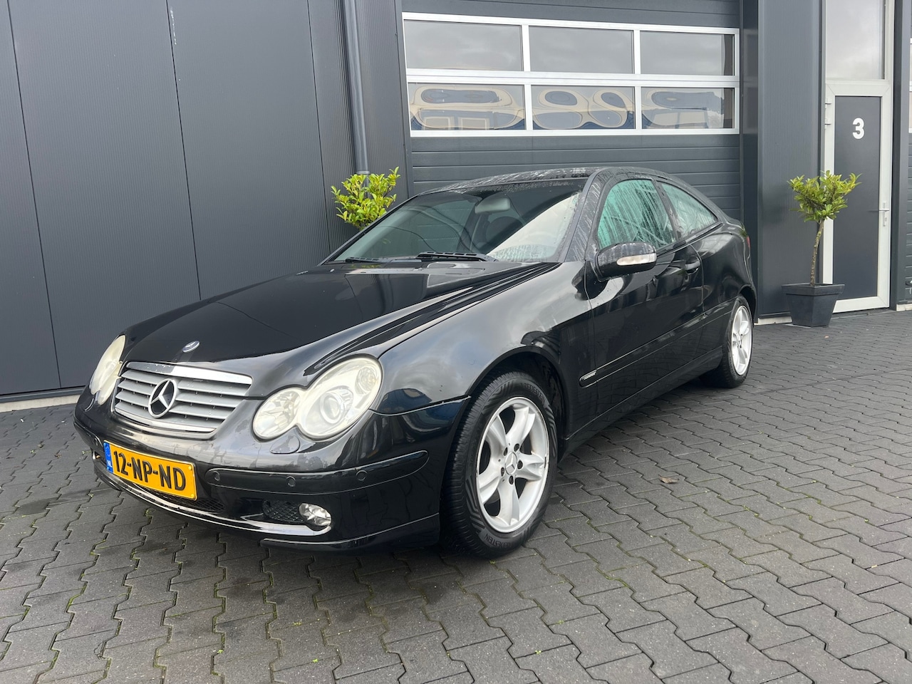 Mercedes-Benz C-klasse Sportcoupé - 180 AUTOMAAT !! NW APK !! - AutoWereld.nl