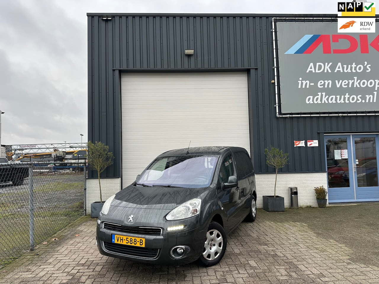 Peugeot Partner - 120 1.6 e-HDI L1 Navteq NAVI/CRUISE/AIRCO/NIEUWE APK - AutoWereld.nl