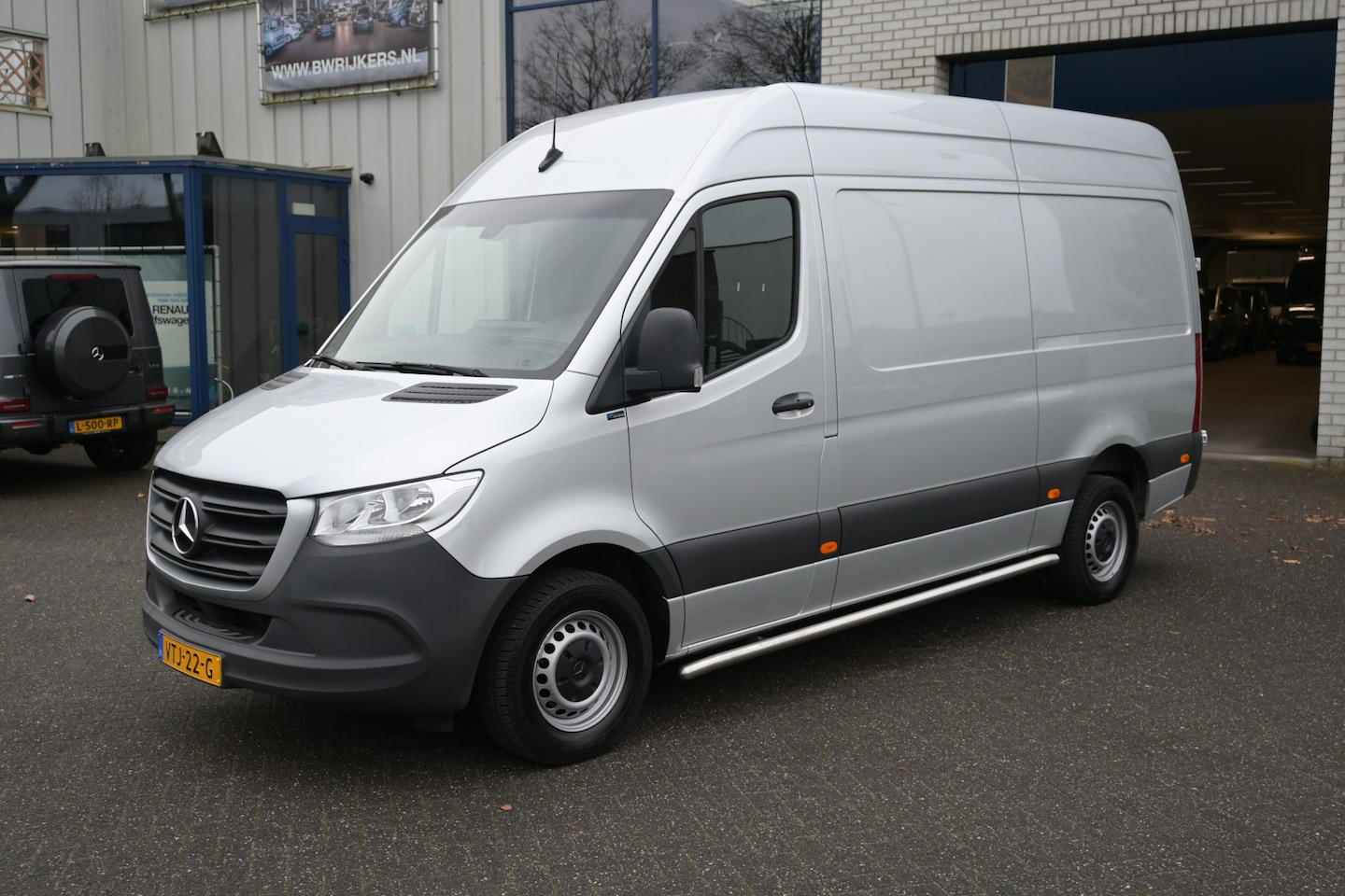 Mercedes-Benz Sprinter - 315 CDI L2H2 RWD 3500kg trekgewicht, MBUX met camera - AutoWereld.nl