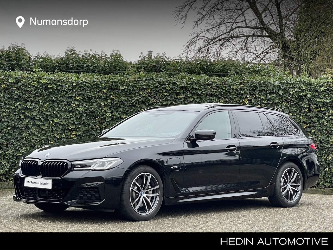 BMW 5-serie Touring - 530e | M-Sport | Stuur + Stoelverw. | Panorama | Driv. Ass. Prof. | HiFi - AutoWereld.nl