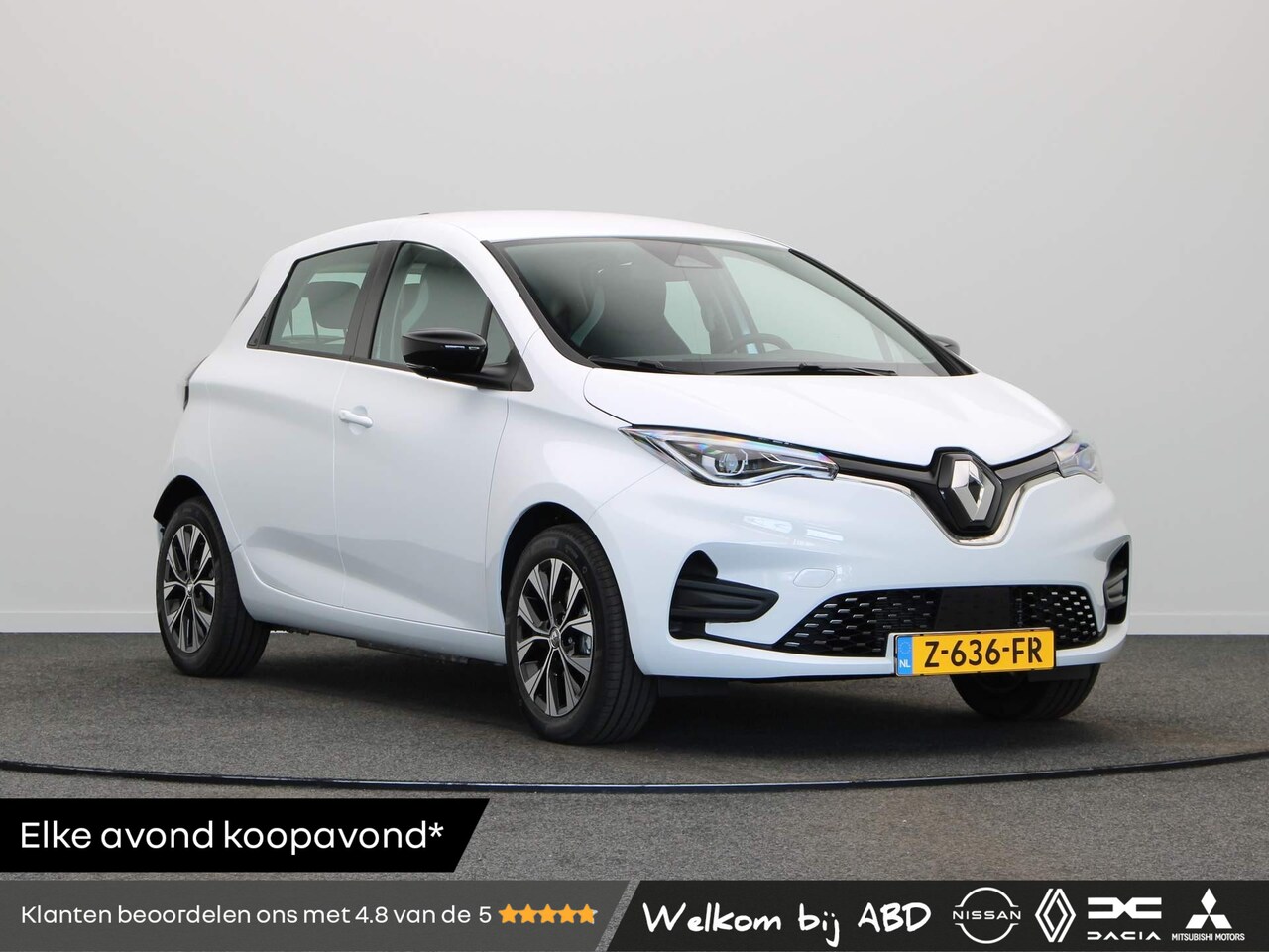 Renault Zoe - R135 Evolution 52 kWh | €2000 Overheidsubsidie | Navigatiesysteem | Apple carplay | Parkee - AutoWereld.nl