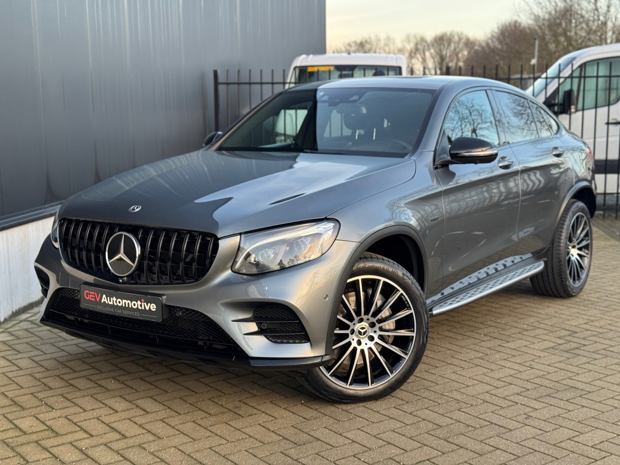 Mercedes-Benz GLC-klasse Coupé - 350e 4MATIC AMG Night Burmeister ACC 360 Camera HUD Trekhaak - AutoWereld.nl