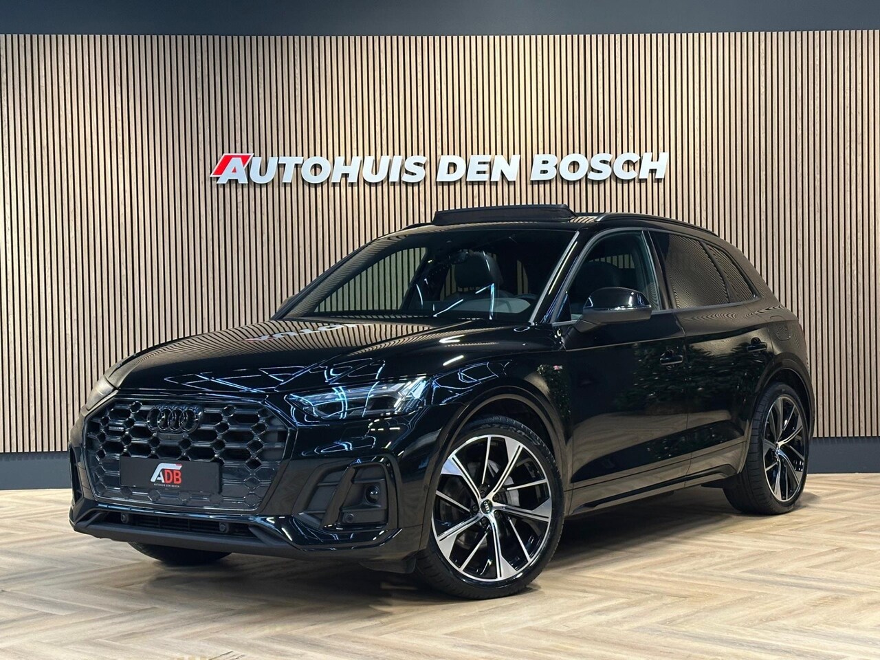 Audi Q5 - 55 TFSI e Quattro 367PK S Line - Massage - Lucht - AutoWereld.nl