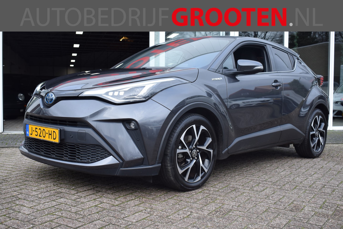 Toyota C-HR - 1.8 Hybrid Business Plus//NAVI//CAMERA!! - AutoWereld.nl