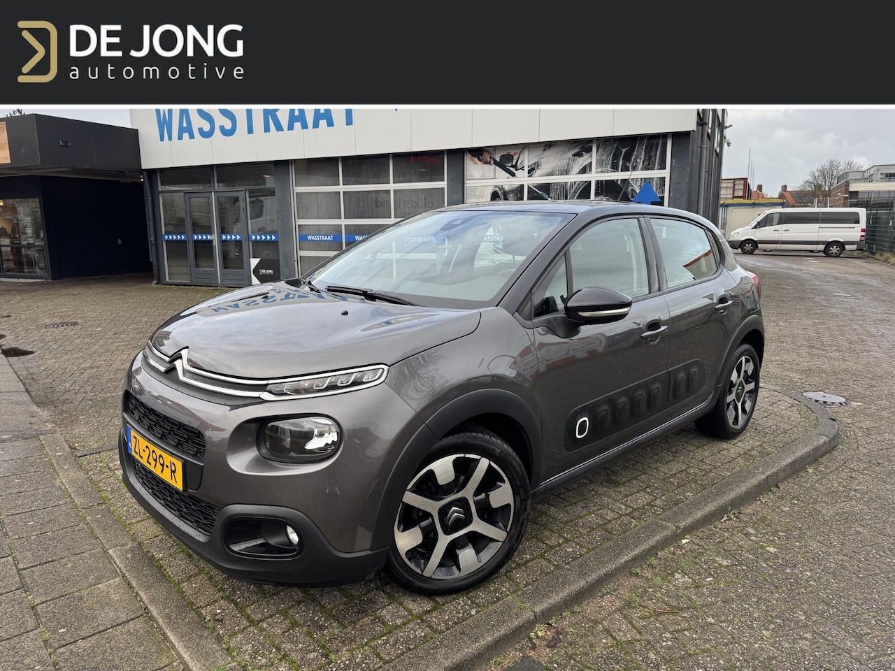 Citroën C3 - 1.2 PureTech S&S Shine Navi/Camera/Apple Carplay/Airco/Lage kilometerstand/GEEN AFLEVERKOS - AutoWereld.nl