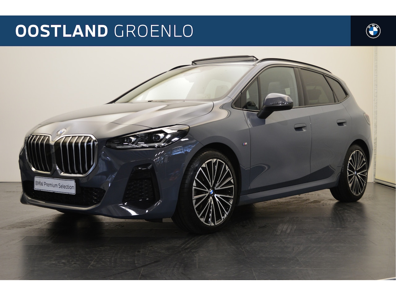 BMW 2-serie Active Tourer - 220i High Executive M Sport Automaat / Panoramadak / Trekhaak / M Adaptief onderstel / Spo - AutoWereld.nl