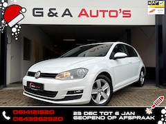 Volkswagen Golf - 1.2 TSI Highline / CRUISE CTRL / NAVI / PDC / STOELVERW