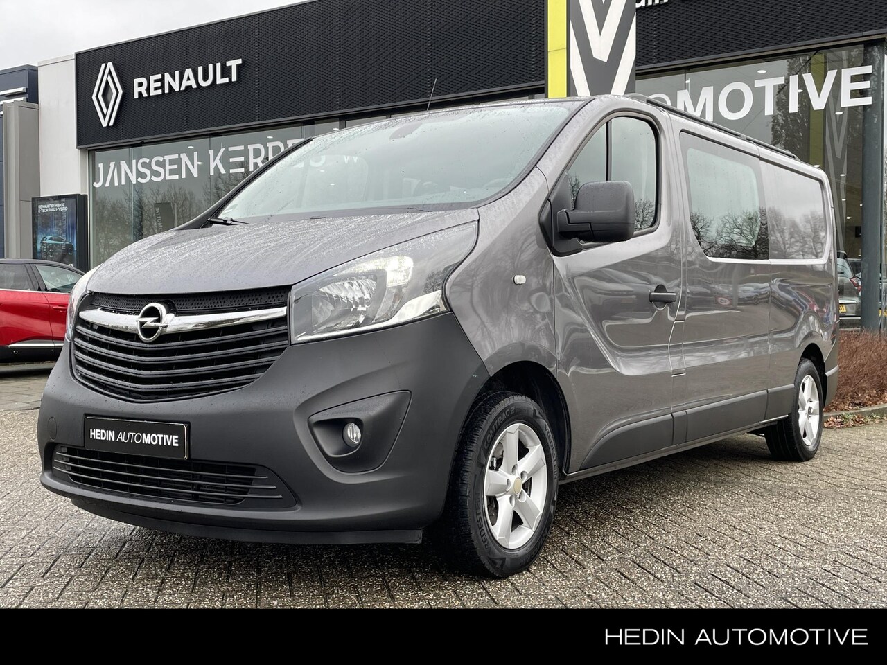 Opel Vivaro - 125PK BiTurbo L2H1 DubbelCab Business "Camera, Trekhaak, Navi, Airco" - AutoWereld.nl