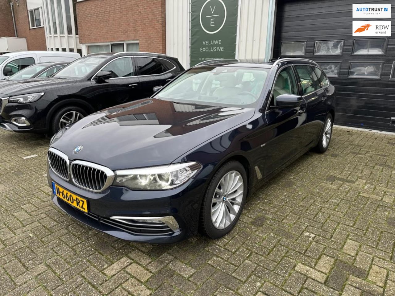 BMW 5-serie Touring - 540i xDrive | HUD | Pano | Memory | 360 | - AutoWereld.nl