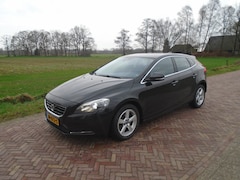 Volvo V40 - 2.0 T3 Momentum NAVI AFN TRHAAK XENON