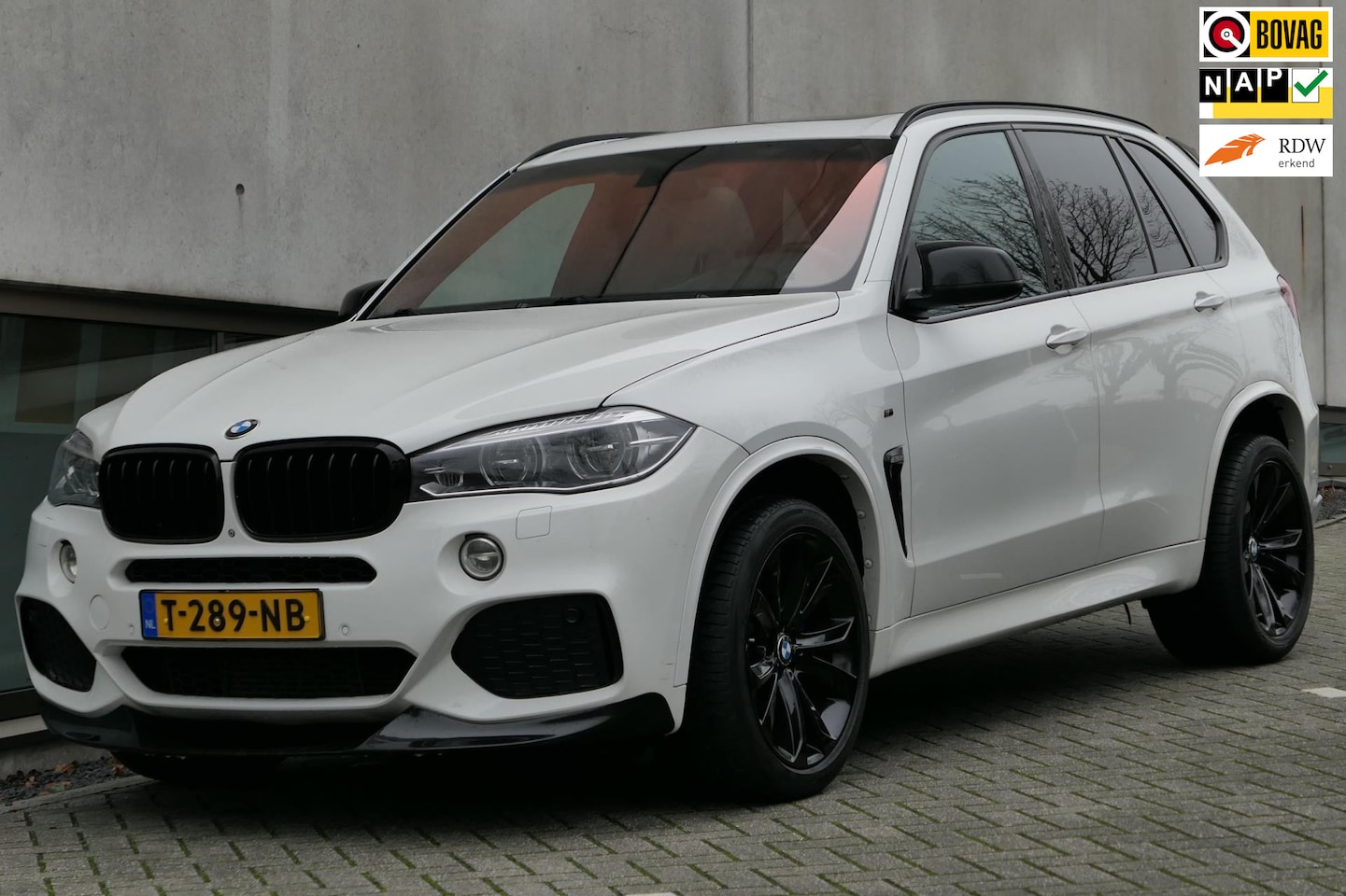 BMW X5 - XDrive35i High Executive M-Sportpakket Panorama 360 Camera Memory - AutoWereld.nl