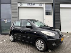 Hyundai i10 - 1.1 Dynamic Cool Airco NAP Stuurbekr