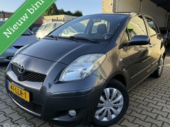 Toyota Yaris - 1.3 VVTi Aspiration / BJ 2010 / 5DRS Airco