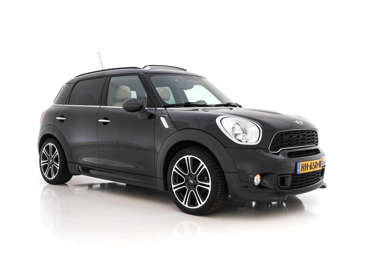 MINI Countryman - Mini 2.0 Cooper SD Chili JCW-Sport-Pack Aut. *PANO | FULL-LEATHER | COMFORT-SEATS | SHIFT- - AutoWereld.nl