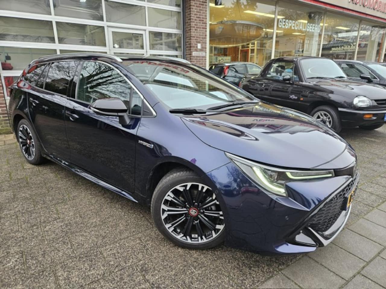 Toyota Corolla Touring Sports - 1.8 Hybrid GR-Sport Trekhaak - AutoWereld.nl