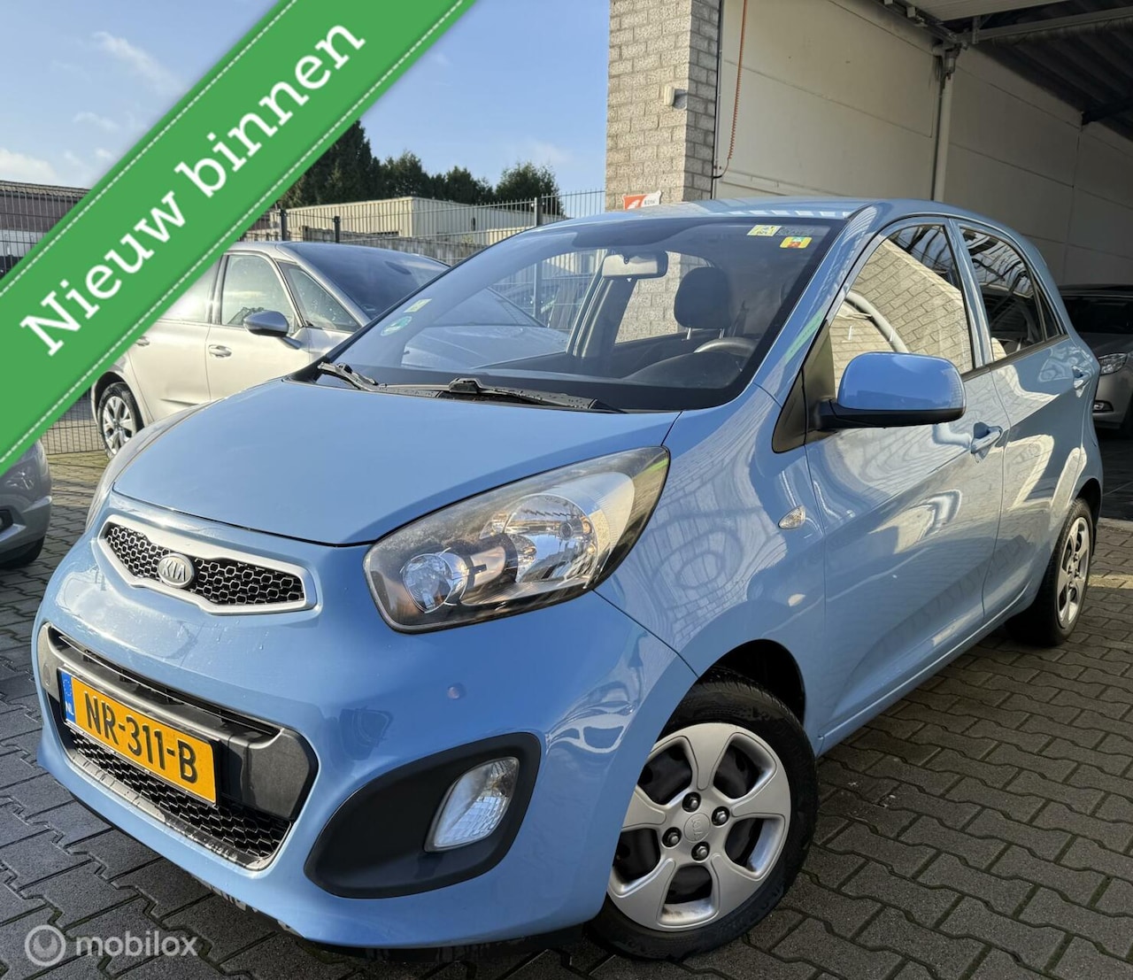 Kia Picanto - 1.0 CVVT Airco / 5DRS / Unieke Kleur / BJ 2012 - AutoWereld.nl