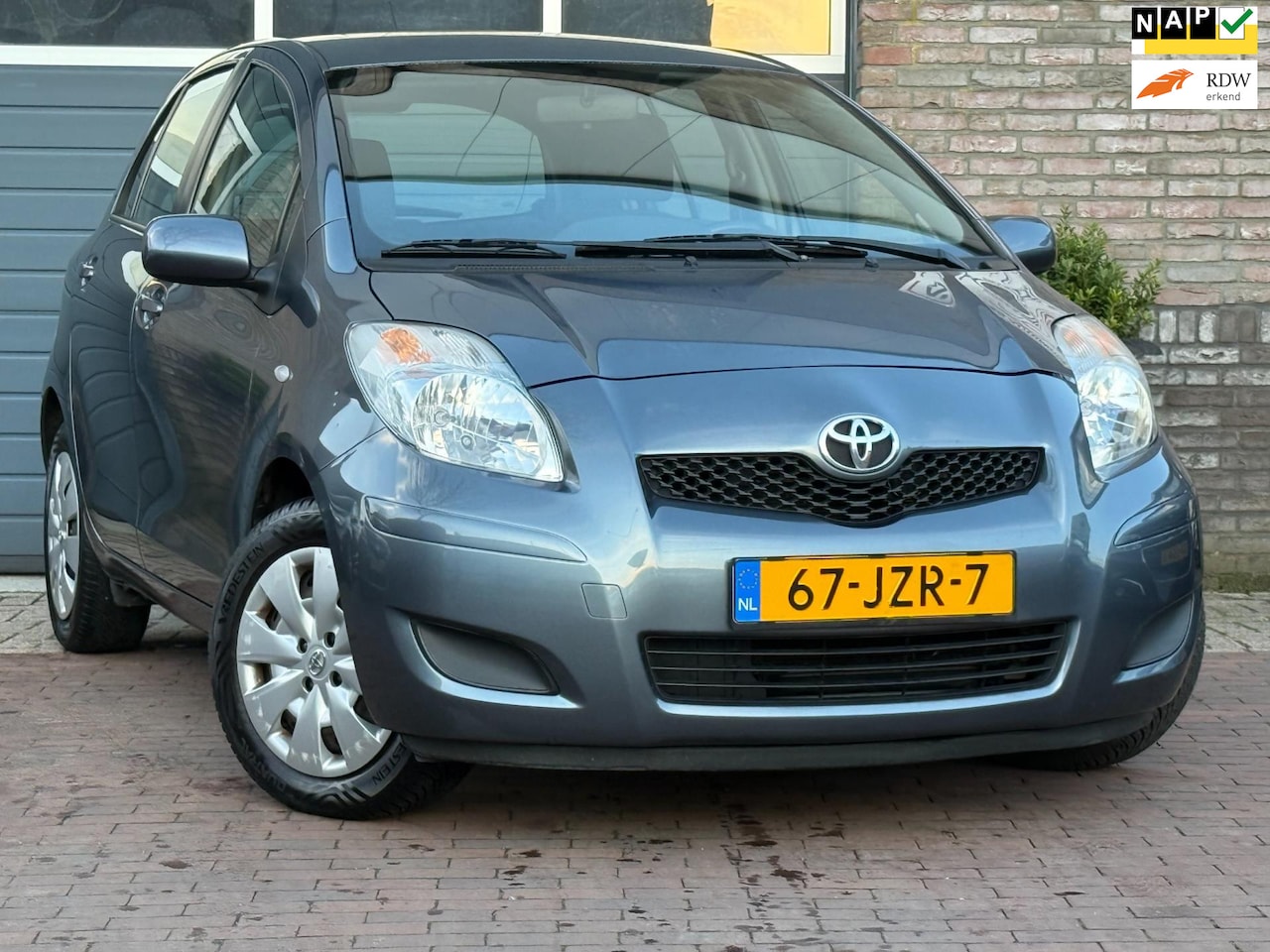 Toyota Yaris - 1.3 VVTi Aspiration 5Drs Automaat|Airco - AutoWereld.nl