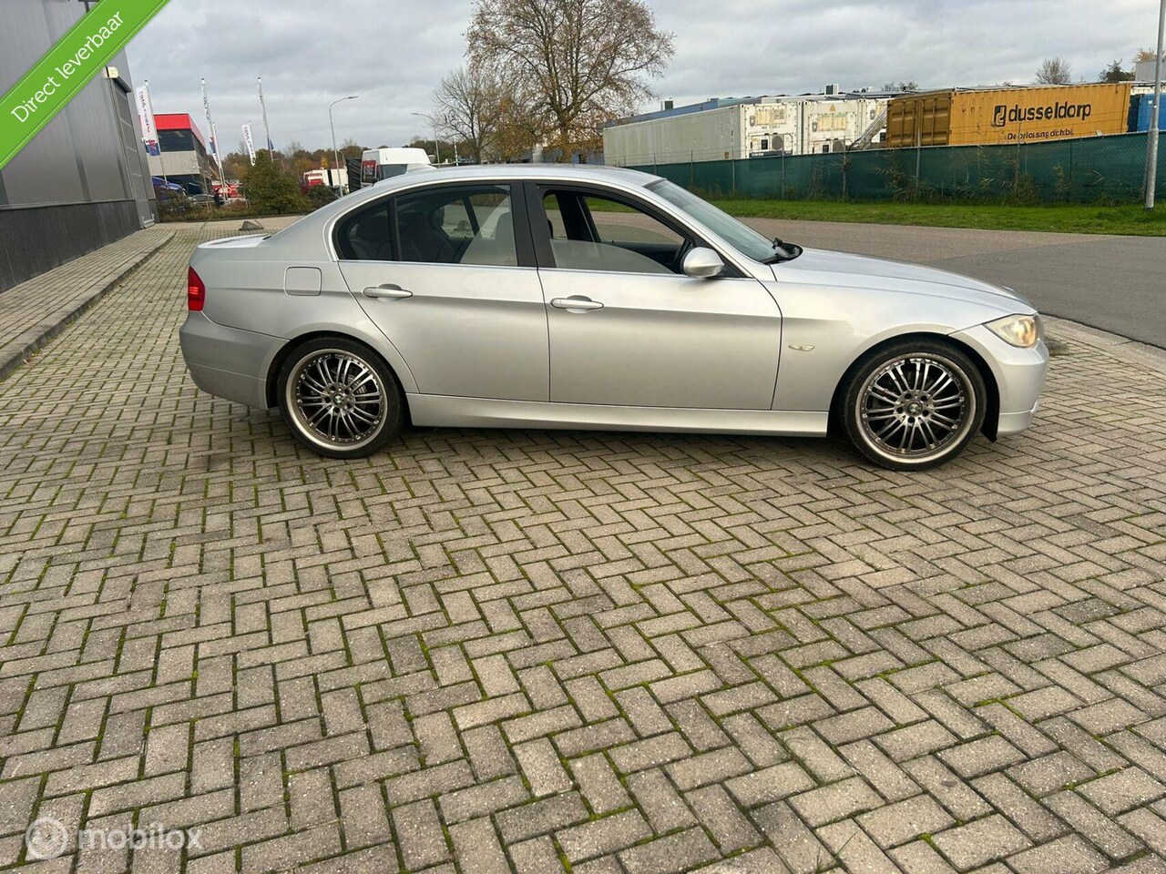 BMW 3-serie - 325i 325i - AutoWereld.nl