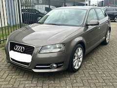 Audi A3 Sportback - 1.6 TDI Ambition Pro Line plus