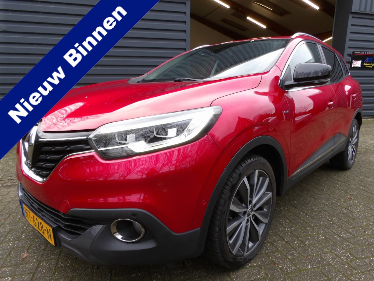 Renault Kadjar - 1.2 TCe Bose Trekhaak Clima Navi Camera - AutoWereld.nl